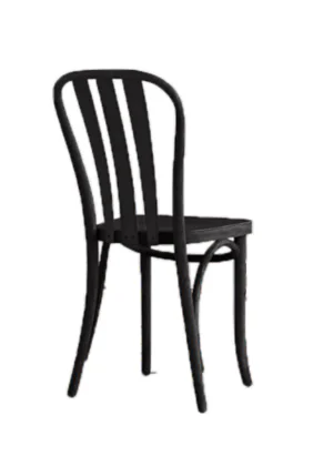 #3 · Sillas de madera