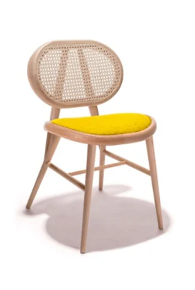 Astrid · Sillas de madera