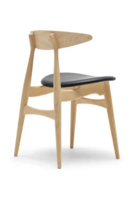 Liner · Sillas para restaurante · Diseñador